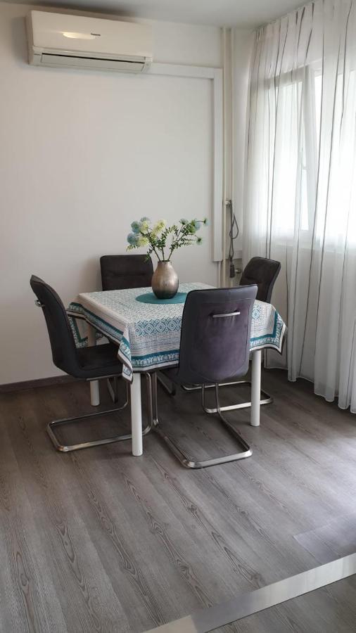 Fortuna Rajna Apartman Apartamento Split Exterior foto